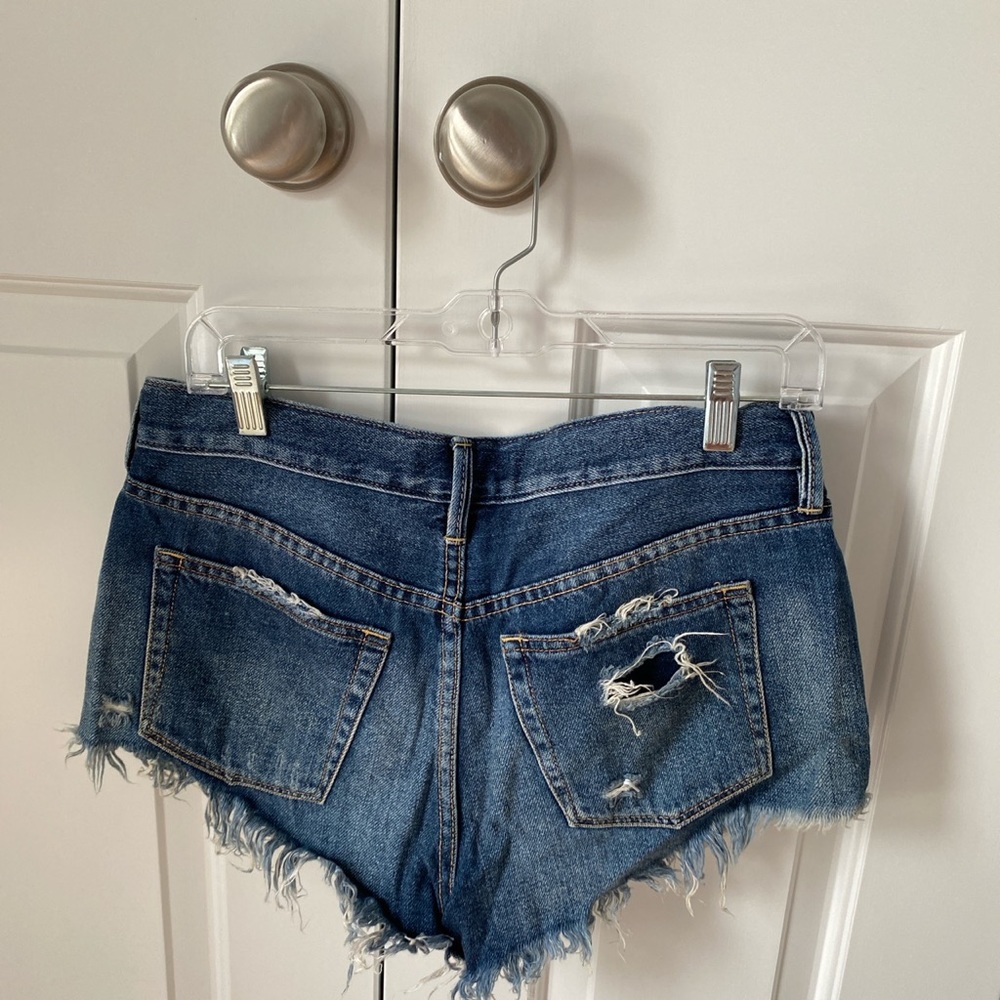 Cutoff Denim Shorts Free People - Picture 3 of 3